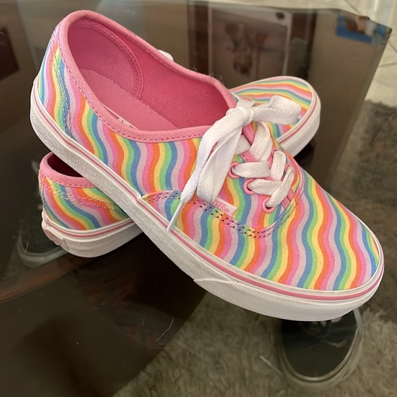 Vans shoes rainbow wave print - Picture 3 of 7
